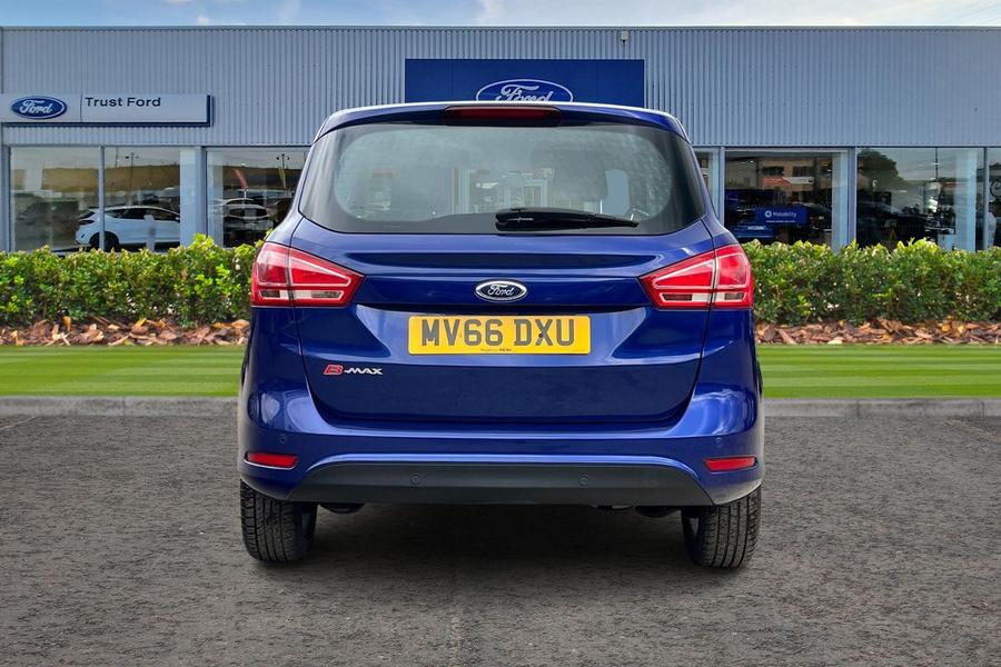 Ford B-MAX Photo autoimg-14236bb15d6913360e068bcf32c46cb128a5fad8.jpg