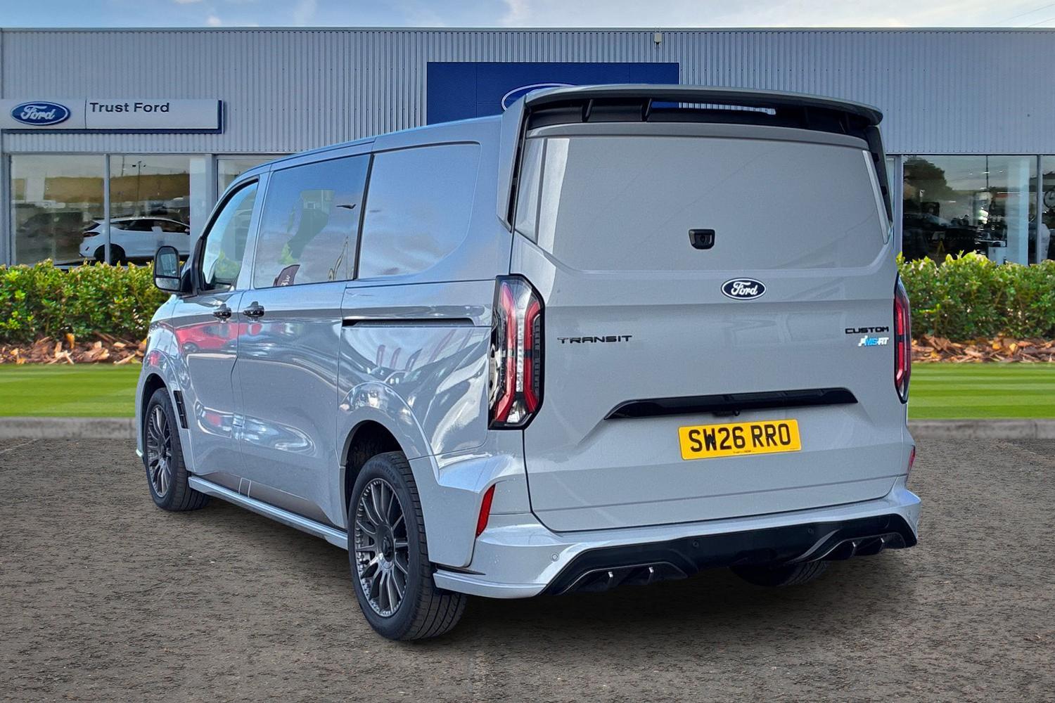 Ford TRANSIT CUSTOM Photo 1