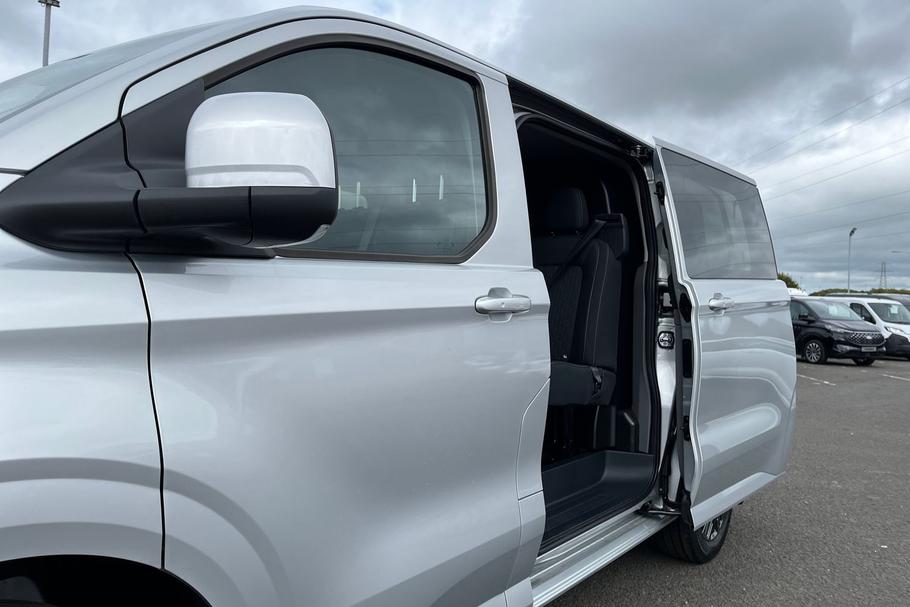 Used Ford TRANSIT CUSTOM KMZ9896 21
