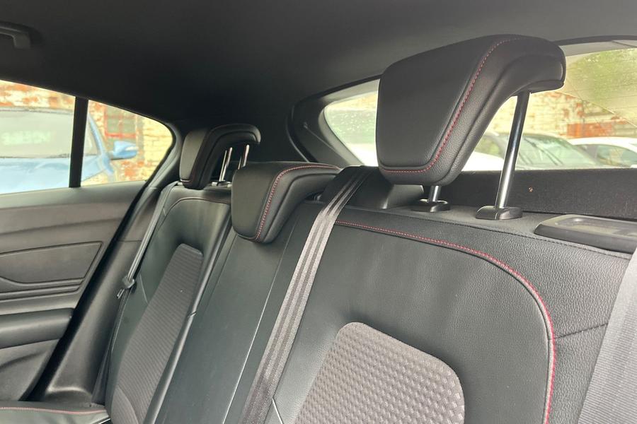 Ford FOCUS Photo autoimg-1429e9be0d07b8689201275f3578c44e9a129524.jpg