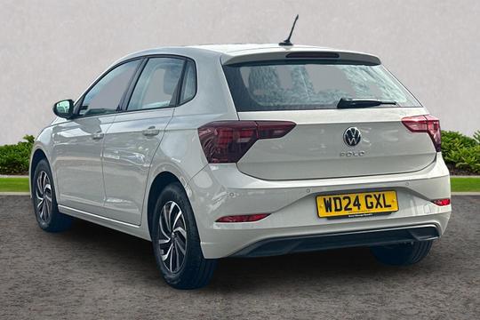 Volkswagen Polo Photo autoimg-142b92aafb1711d0aacefffa686d9e322023c5f0.jpg