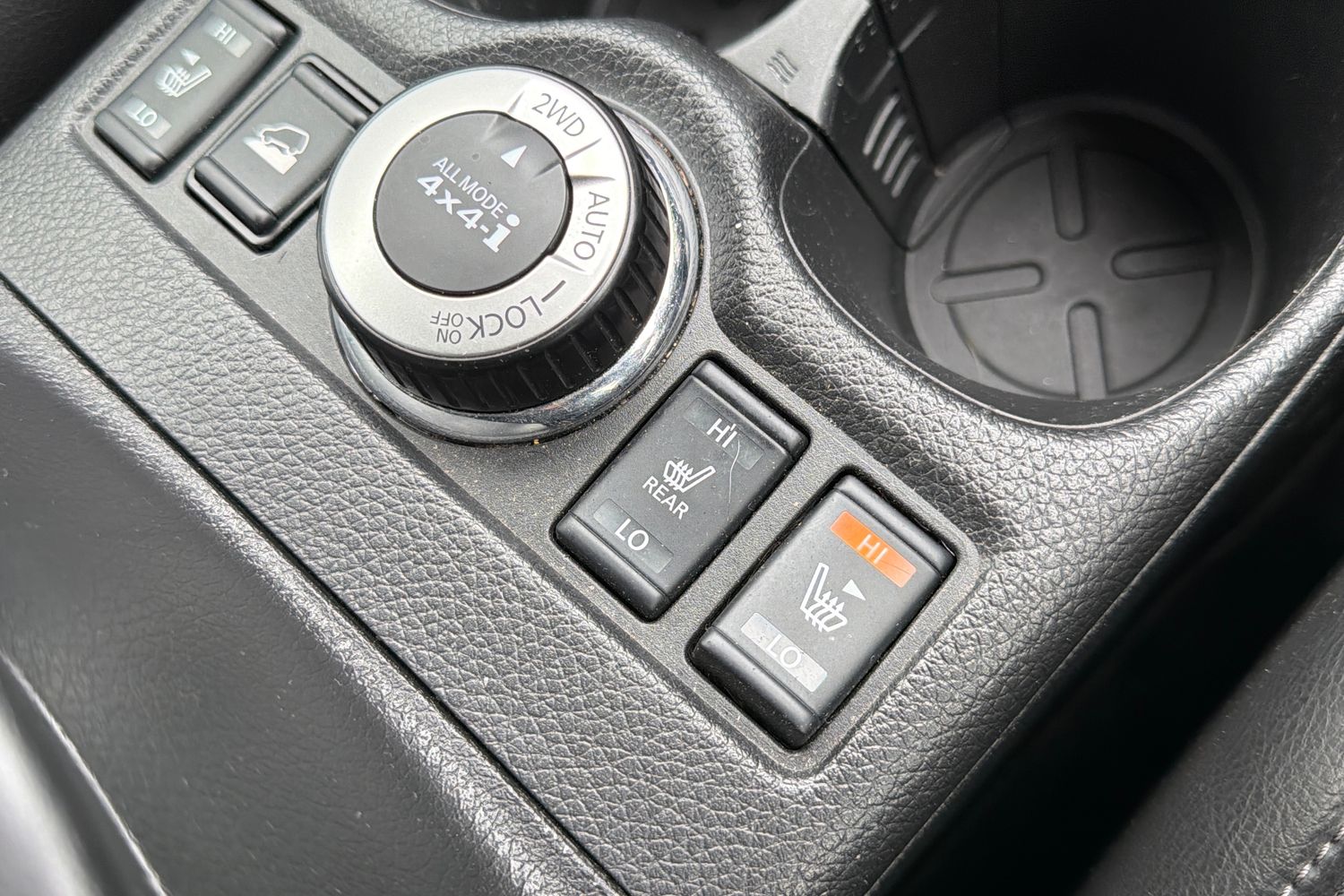 Nissan X-TRAIL Photo 33