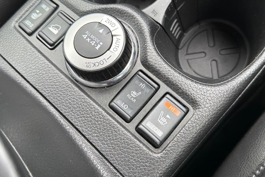 Nissan X-TRAIL Photo autoimg-142ca7e0c6b2e94dbbedb7d4a8a88336a766e91b.jpg