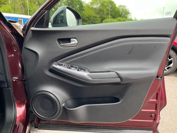 Nissan Juke Photo autoimg-142e14d06642bf952038cfe0da9e25b8c564cbc3.jpg