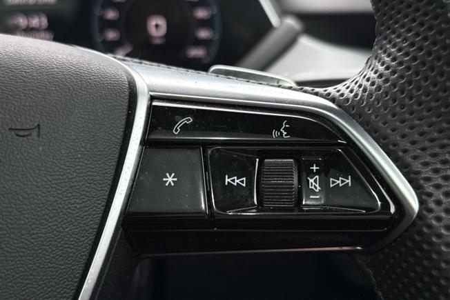 AUDI E-Tron Gt Photo 17