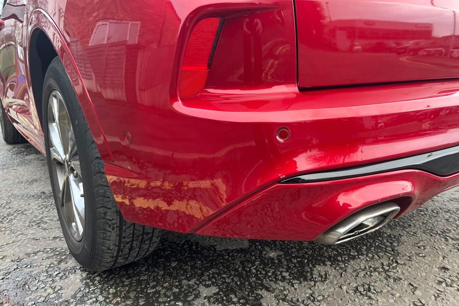 Ford KUGA Photo autoimg-143a4075009b6e9ce60e3c4108cafbd57d89e4f3.jpg