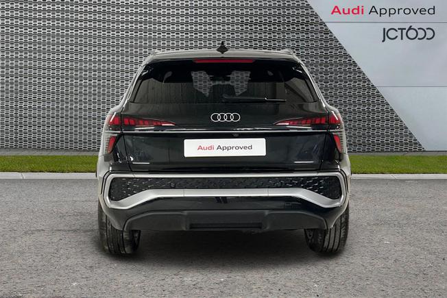 Audi Q3 Photo 8