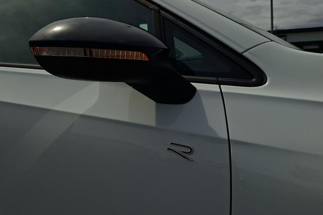 Volkswagen Golf Photo 42