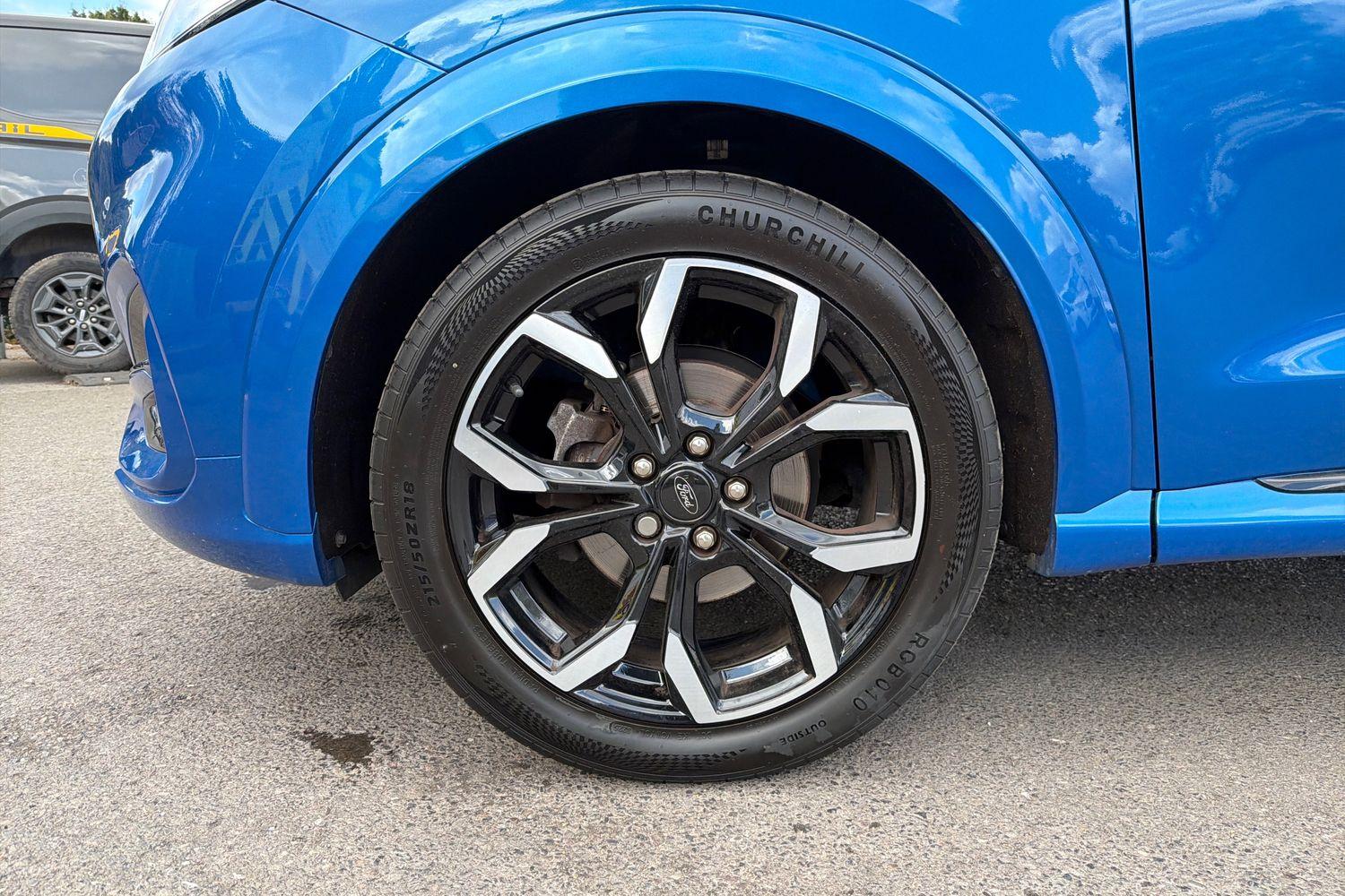 Ford PUMA Photo 7