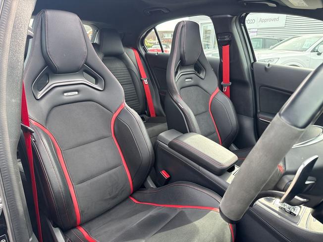 MERCEDES-BENZ A Class Photo 59