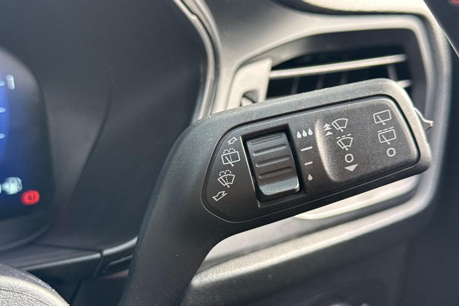 Ford FOCUS Photo autoimg-1443a9031bd84fe0968cc62b48048b96b10ec71f.jpg
