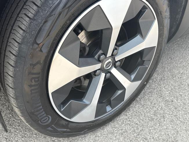 VOLVO Xc40 Photo 25