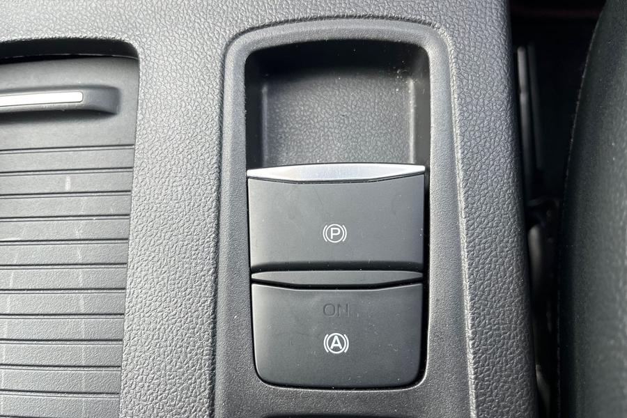 Ford Focus Photo autoimg-14483bd1f32e948404c4b2dd3f04579c7921cddf.jpg