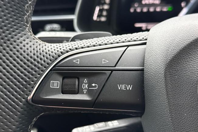 Audi SQ7 Photo 16