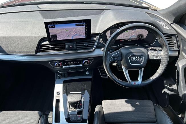 AUDI Q5 Photo 10