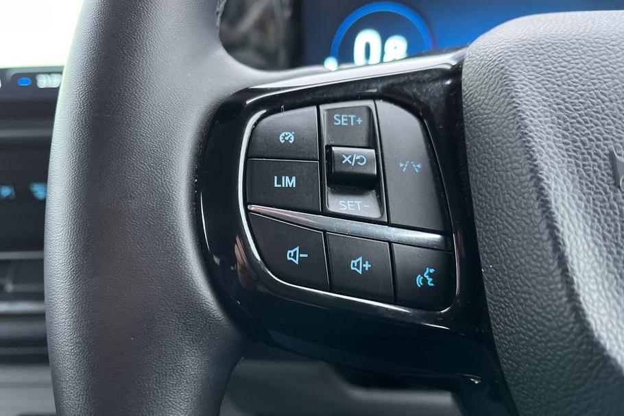 Used Ford TRANSIT CUSTOM 33