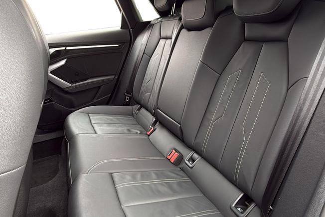 AUDI A3 Photo 9