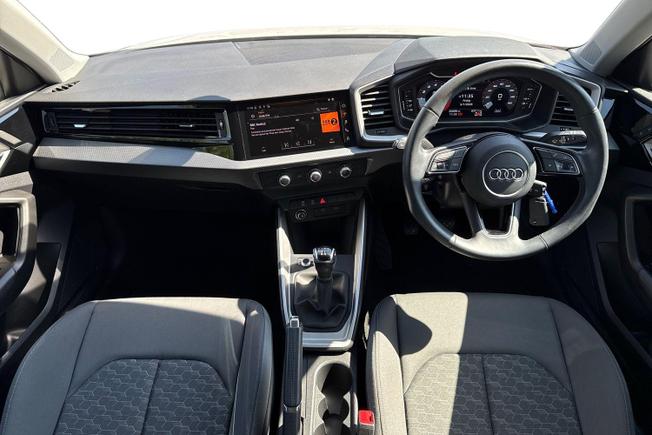 AUDI A1 Photo 10