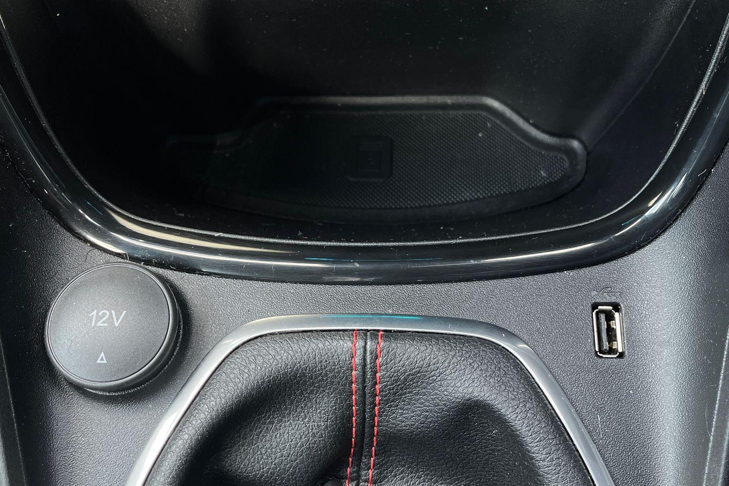 Ford PUMA Photo 29