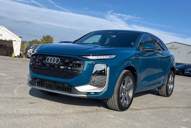 Audi  Q3 Sportback Photo 21
