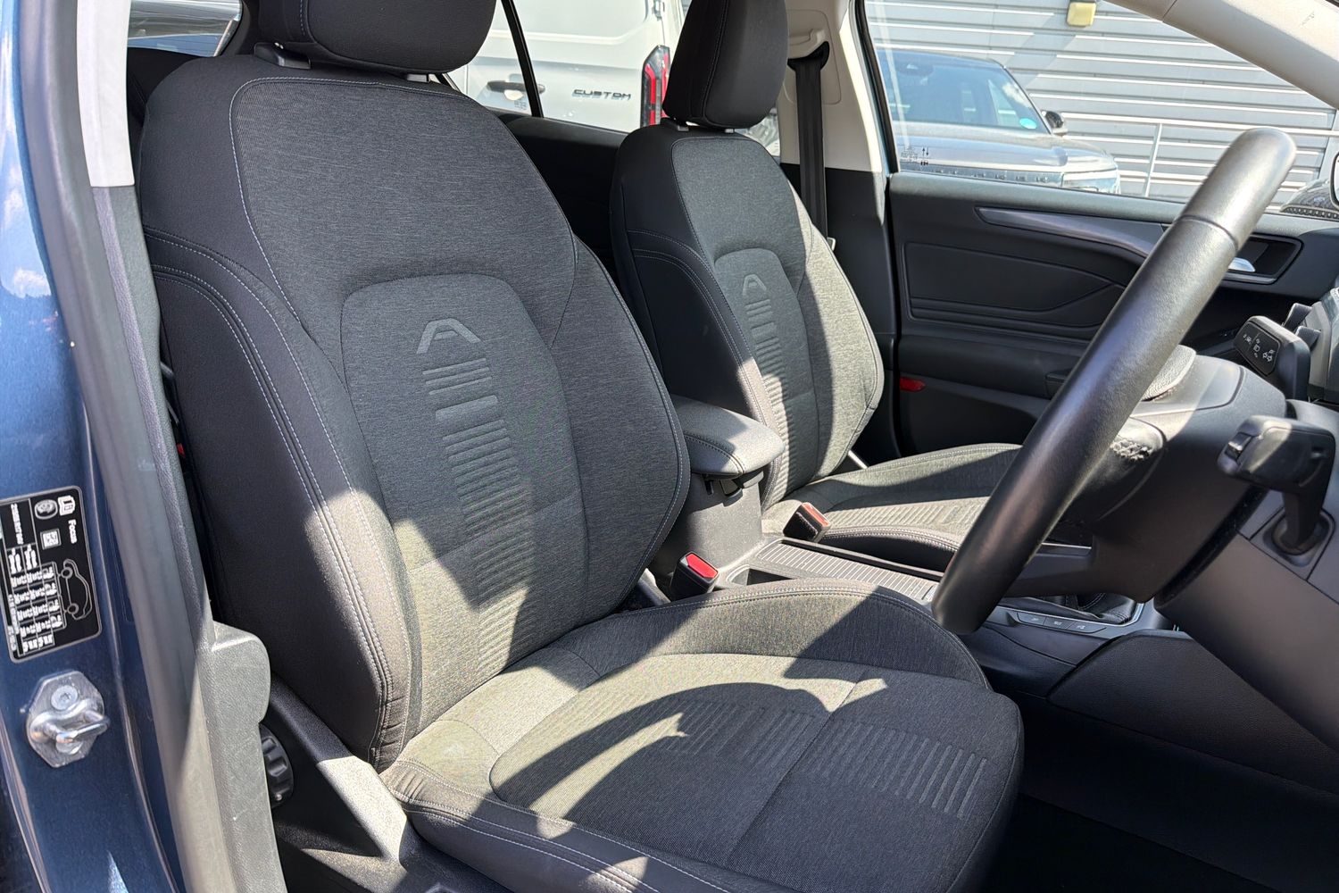 Ford FOCUS Photo 16