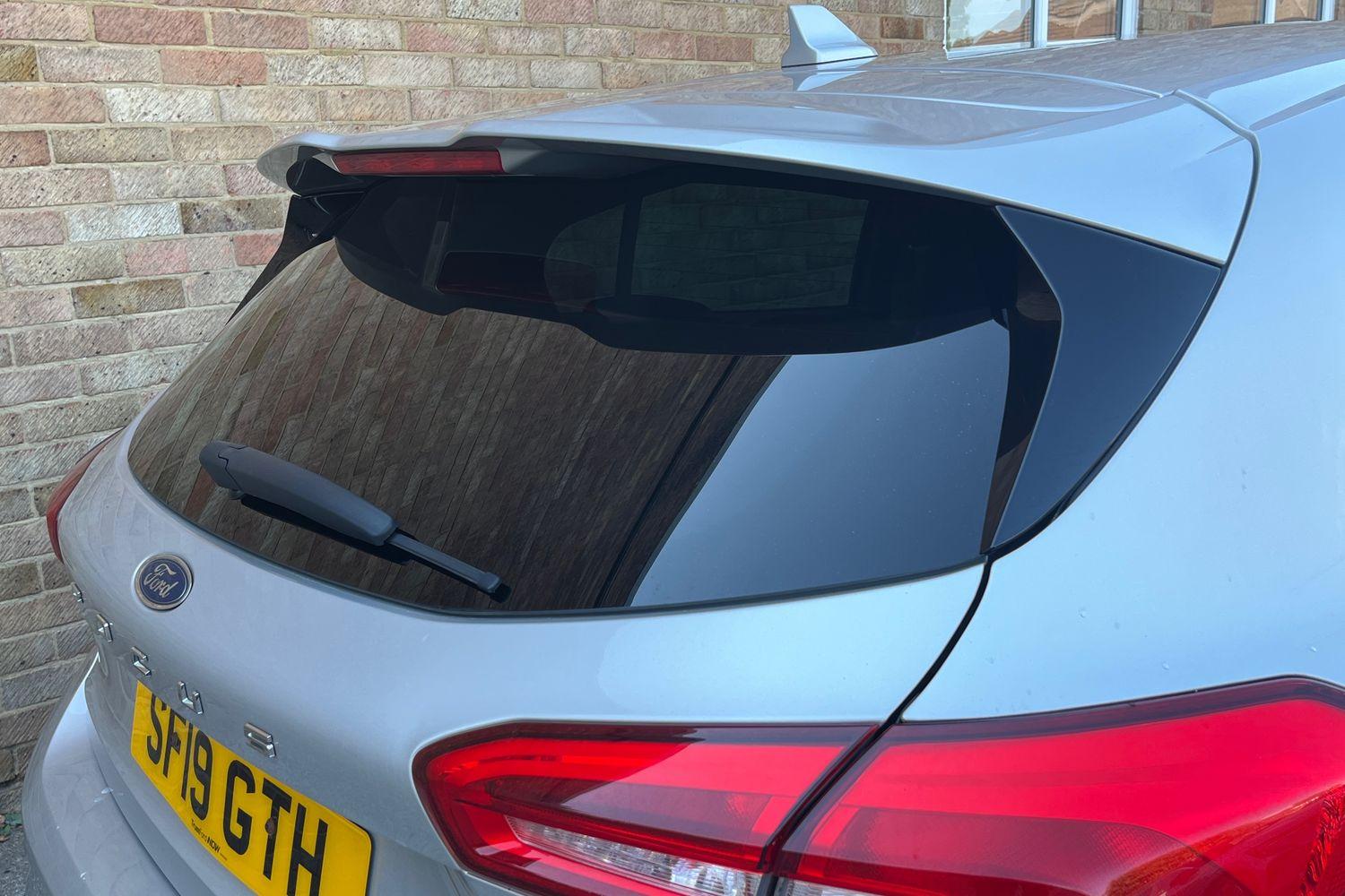 Ford Focus Photo 37