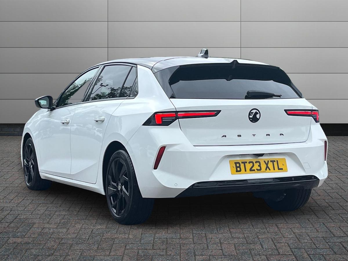 Vauxhall Astra Photo 1