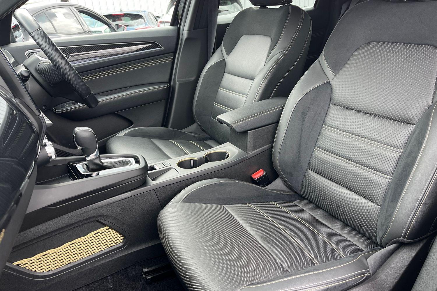 Renault Arkana Photo 18