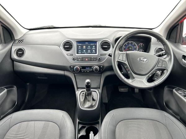 Hyundai i10 Photo autoimg-14662703c93f4bbd284475330f749b97a07ac8fe.jpg