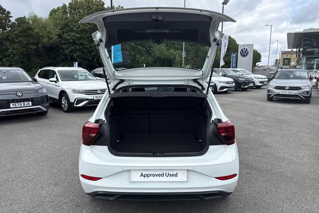 VOLKSWAGEN Polo Photo 43