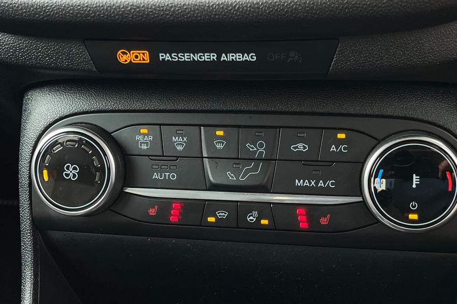 Ford Fiesta Photo autoimg-1473e9cf5ced35b22c16e3fa7dfdd43e672d09e5.jpg
