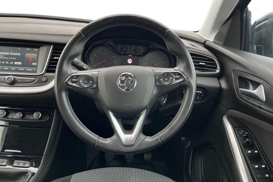 Vauxhall GRANDLAND X Photo autoimg-1477dec5de730bf470573f7f4266e5dcf9bf4b71.jpg
