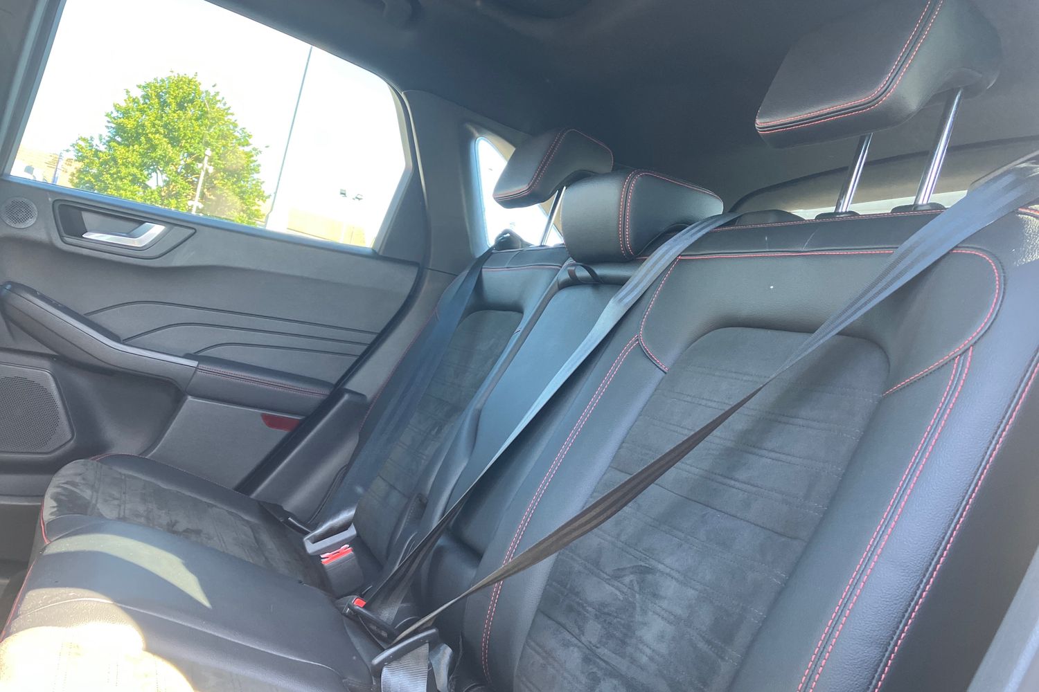 Ford KUGA Photo 19