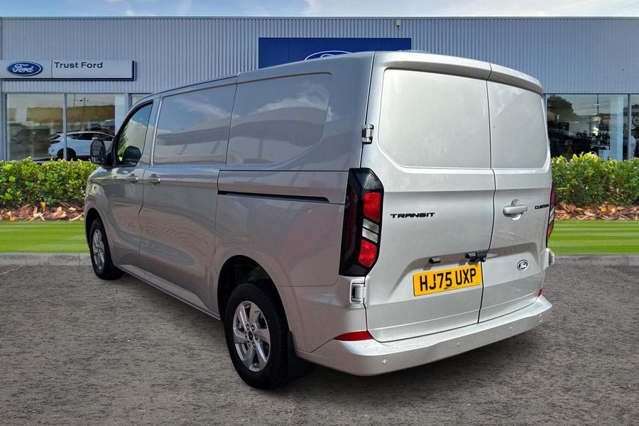 Ford TRANSIT CUSTOM Photo autoimg-148227b16d49542413bab600046d8fea8f021d58.jpg