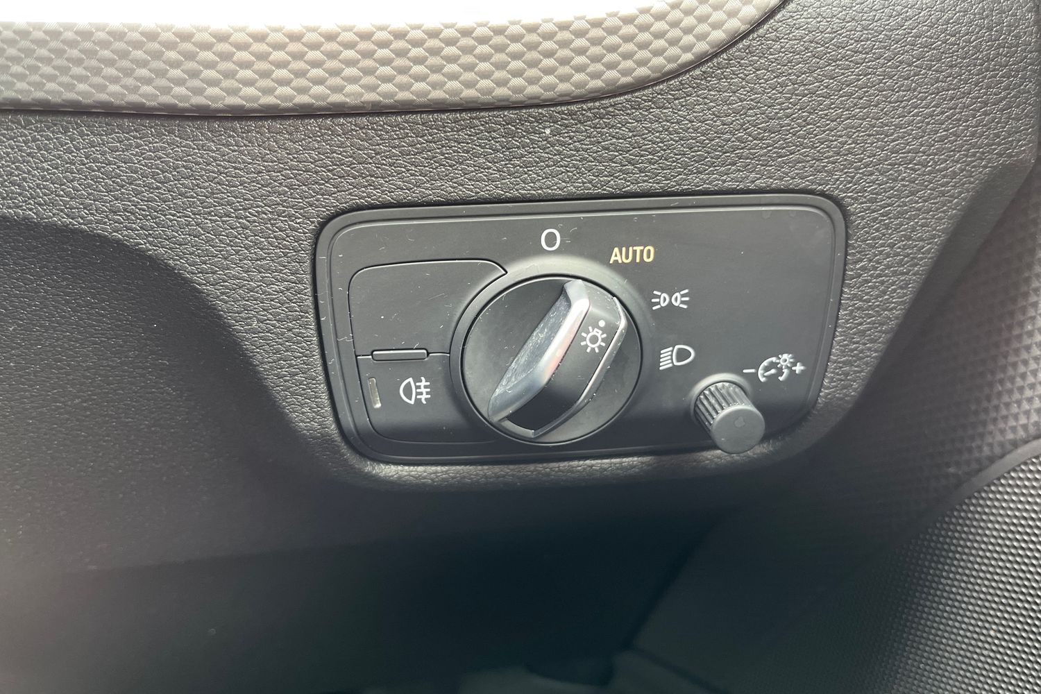 Audi Q2 Photo 29