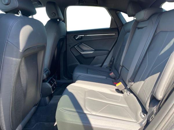 Audi Q3 Photo autoimg-148af0edc963350e183fb97c813cead484e652d6.jpg