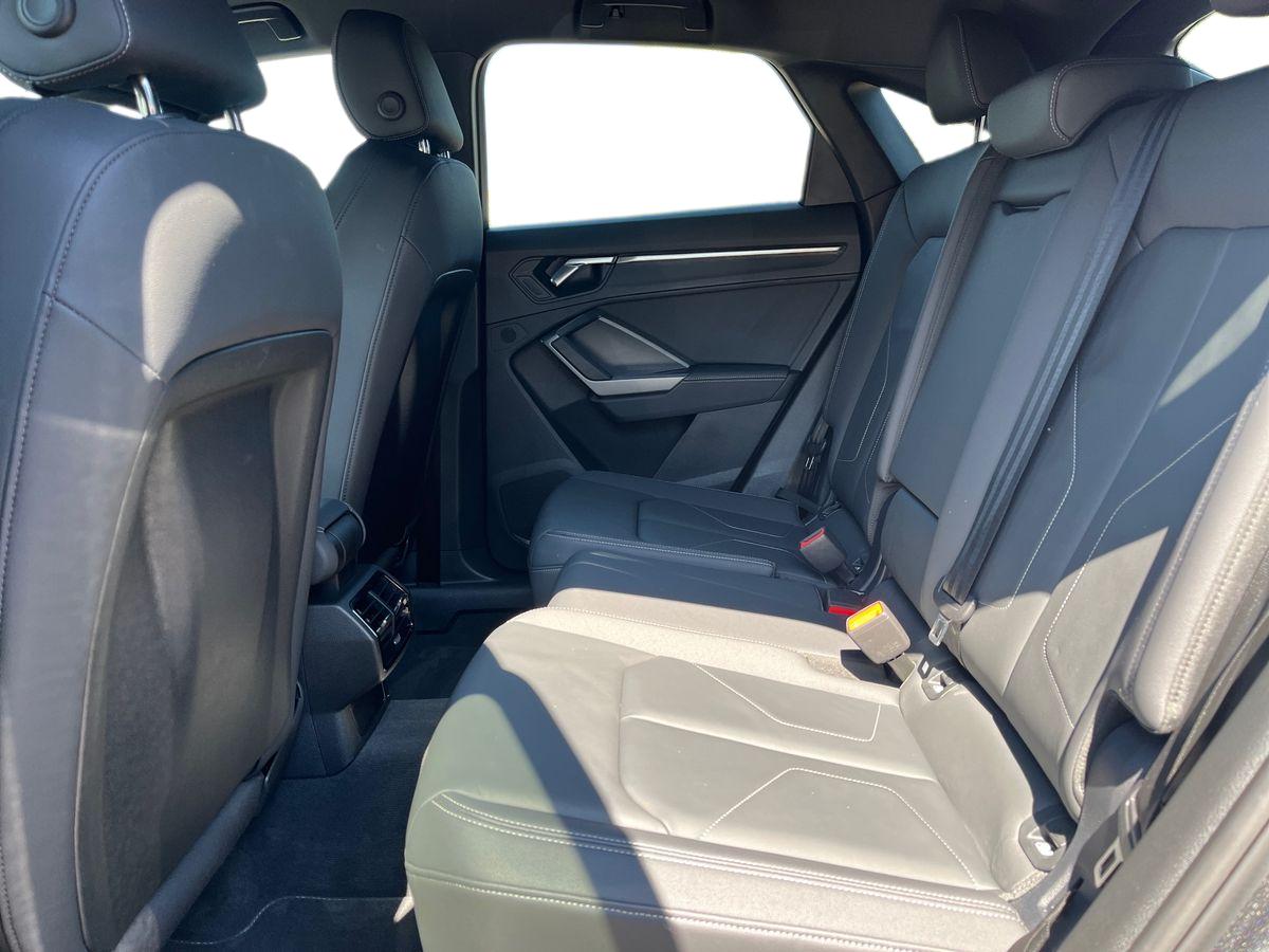 Audi Q3 Photo 3