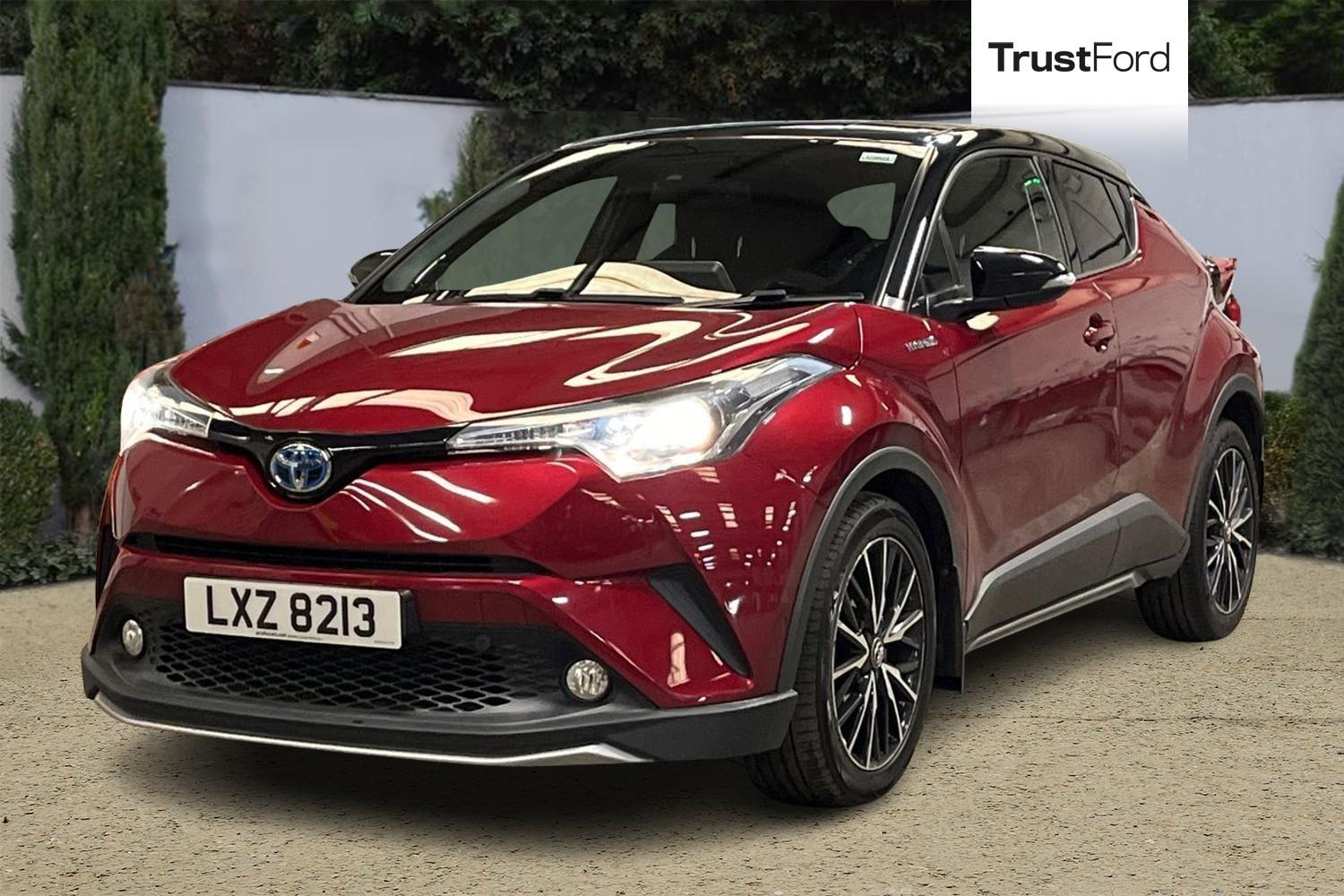 Toyota C-HR Photo 4