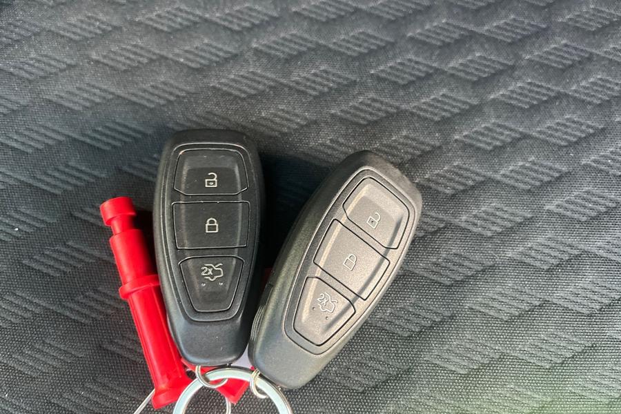 Ford FIESTA Photo autoimg-149129f8cd367c8ff3a0e8fa056ebb45158a44aa.jpg