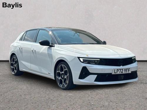 None VAUXHALL ASTRA 1.6 PLUG IN HYBRID ULTIMATE 5DR AUTO 43,760 MILES PETROL HYBRID SEMI... photo