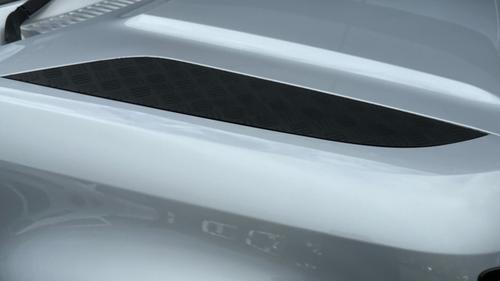 Land Rover Defender Photo autoimg-149c9da70cdc0628dde16139f8a66cc699a2fed2.jpg