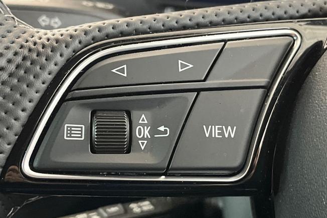 AUDI Q2 Photo 16