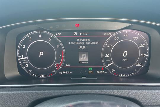 Volkswagen Golf GTI Performance Photo autoimg-14a06400fa82ec19c496c3900a5d09d719a31af9.jpg