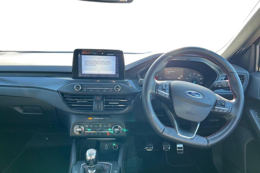 Ford FOCUS Photo autoimg-14a154d837f6e6d75ea2b96b7d61c6c9a4d07874.jpg