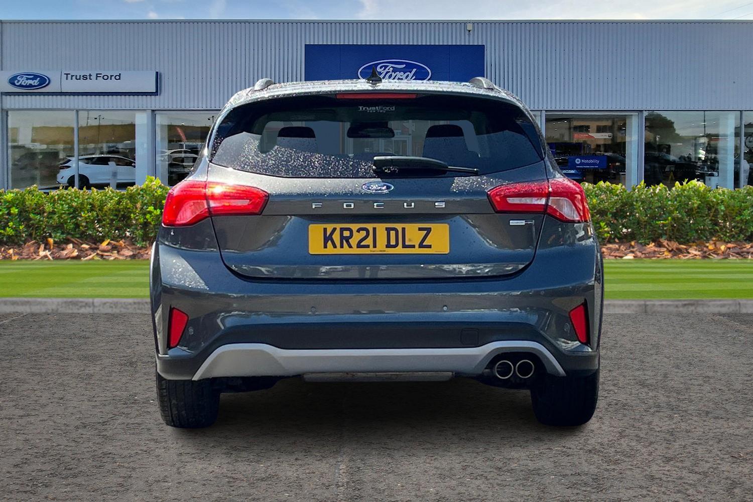 Ford Focus Photo 6