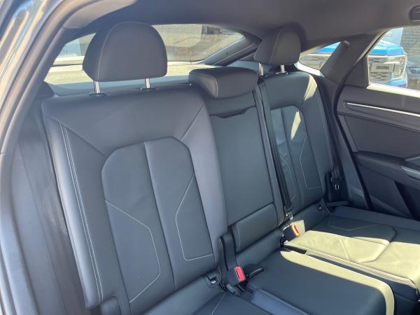 Audi Q3 Photo autoimg-14a2df7476b7a6757e2e8dee629ebc7c3eadcc85.jpg
