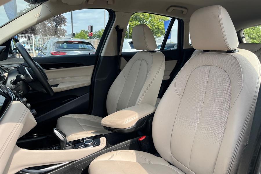 BMW X1 Photo autoimg-14a3ea4d56f0e2f9ff4181f7d0588f8b378209dd.jpg