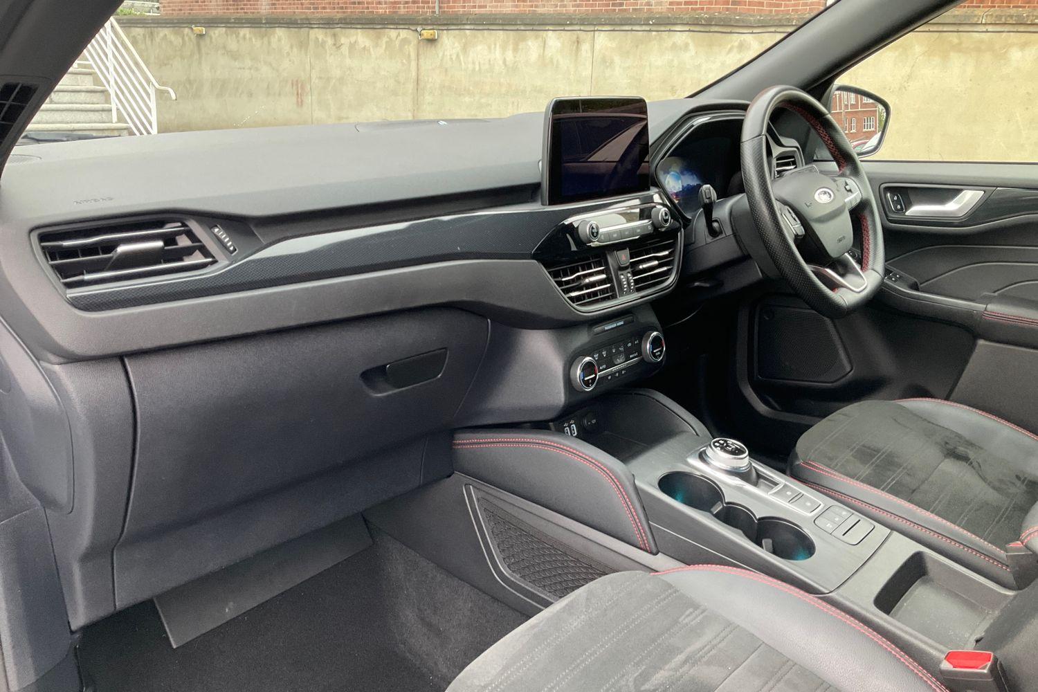 Ford KUGA Photo 17