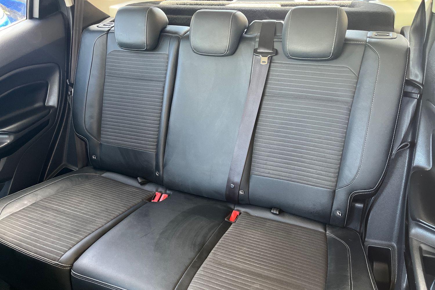 Ford EcoSport Photo 19