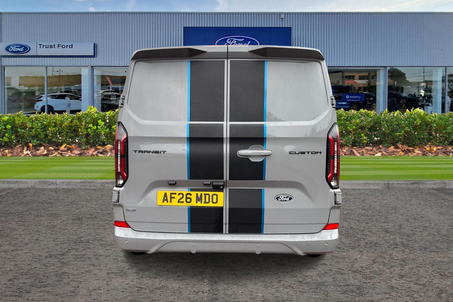 Ford TRANSIT CUSTOM Photo 12